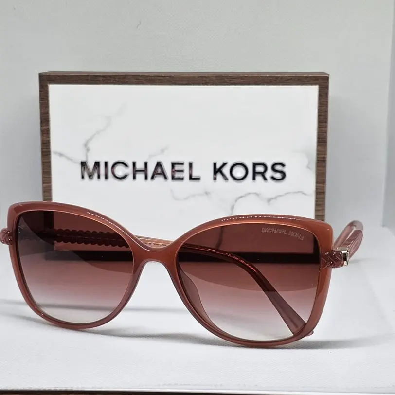 2--MICHAEL-KORS-los