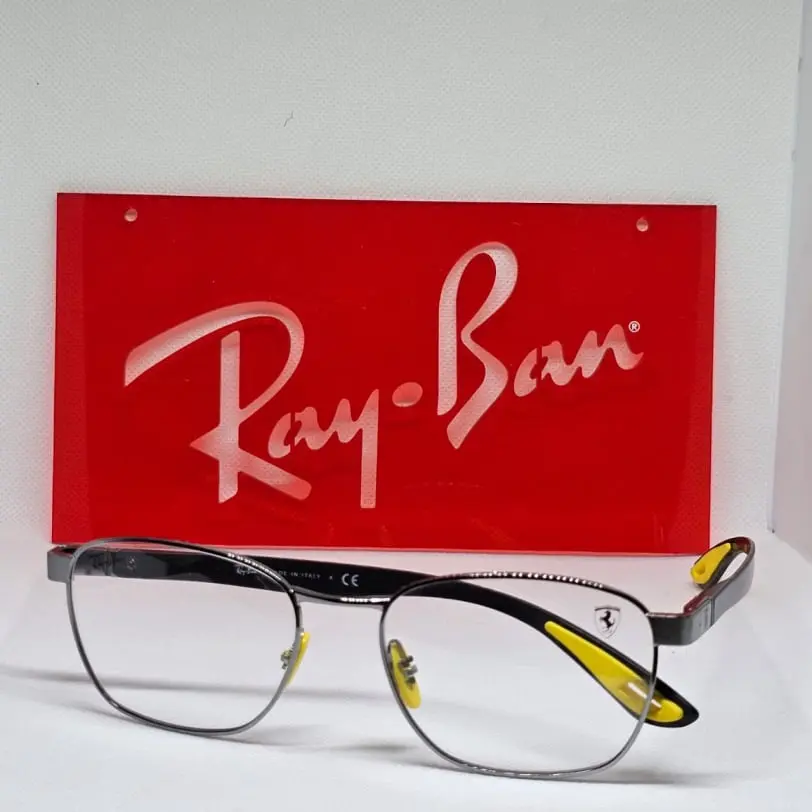 2--RAY-BAN-los