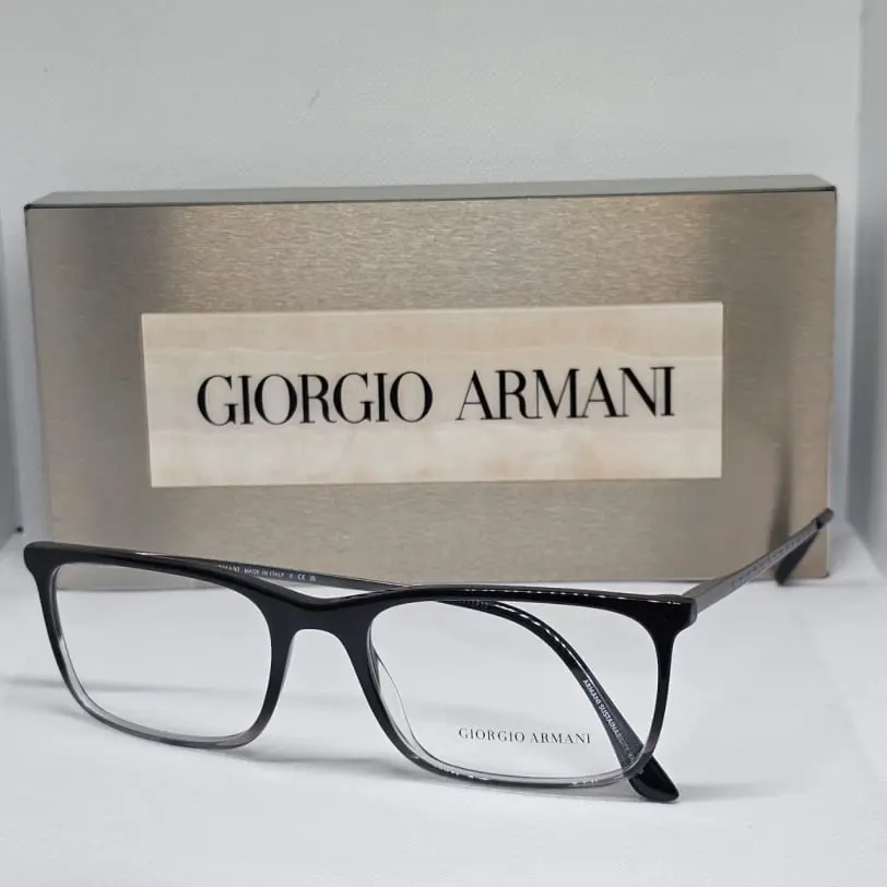 5---GIORGIO-ARMANI-los