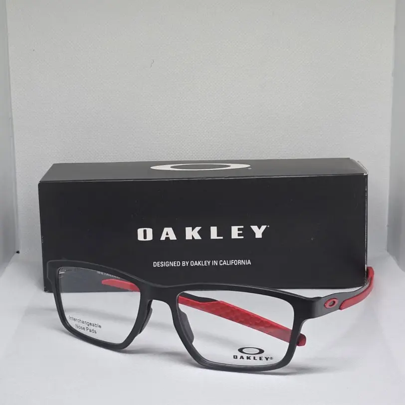 7-OAKLEY-LOS