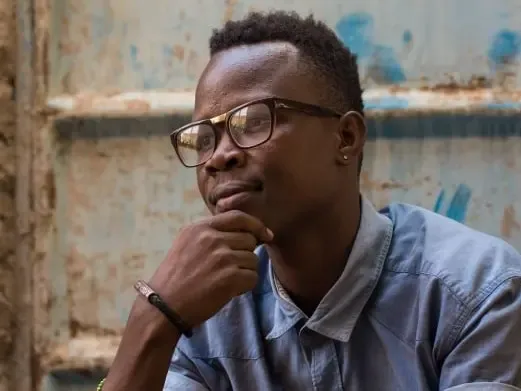 Montures hommes chez Lynx Optique à Abidjan